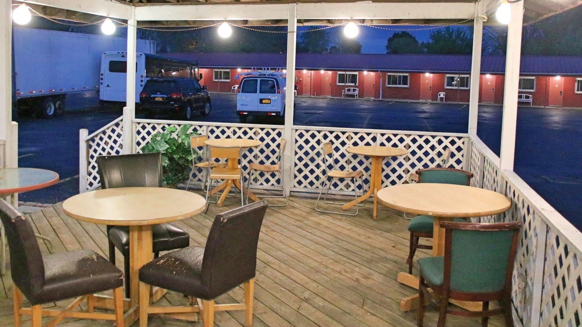 ניאגרה פולס Woodland Inn מראה חיצוני תמונה